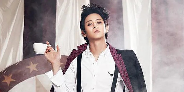 Yoseob B2ST Rilis Teaser Foto Album Debut Solonya