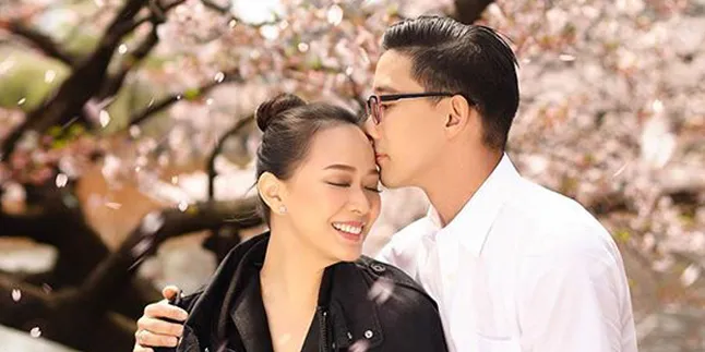 Yuanita Christiani Menyesal Karena Tak Menikah Sejak Dulu Yuanita Christiani Menyesal Karena Tak Menikah Sejak Dulu