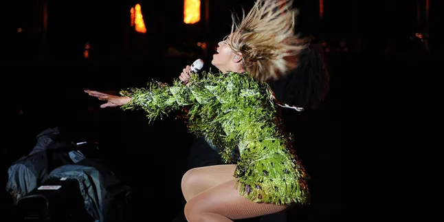 Yuk Intip Kegiatan Beyonce dan Putrinya Saat di Rumah Yuk Intip Kegiatan Beyonce dan Putrinya Saat di Rumah