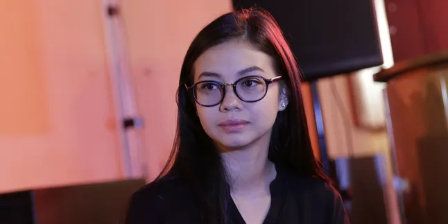 Yuki Kato Ekspresikan Rindu Pada Sosok Yang Nun Jauh di Sana, Siapa Yang Ia Maksud?