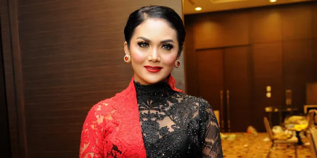 Yuni Shara Punya Pacar Baru, KD: Dia Bahagia Dari Sebelumnya Yuni Shara Punya Pacar Baru, KD: Dia Bahagia Dari Sebelumnya