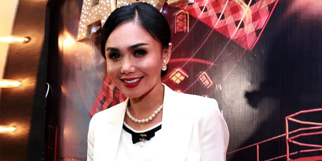 Yuni Shara Yakin Krisdayanti Sudah Siapkan Kado Untuk Aurel Yuni Shara Yakin Krisdayanti Sudah Siapkan Kado Untuk Aurel