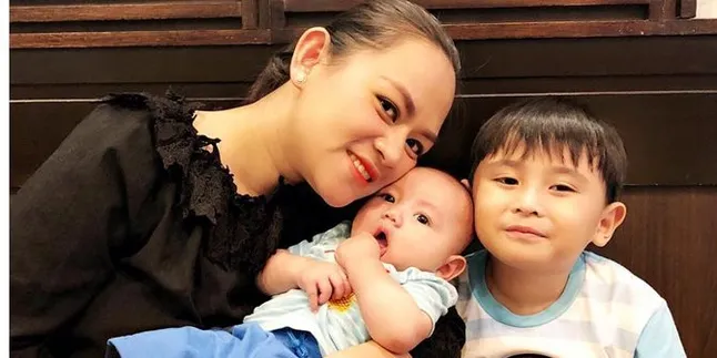 Yunita Lestari Mantan Istri Daus Mini Bahagia, Anak Keduanya Berusia 7 Bulan