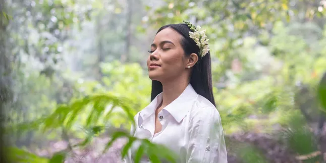 Yura Yunita Ungkapkan Suara Hati Lewat Album TUTUR BATIN