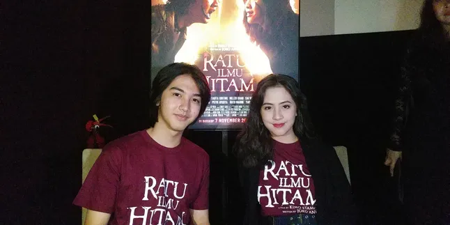 Zara JKT48 dan Ari Irham Dominasi Poster Film 'RATU ILMU HITAM'