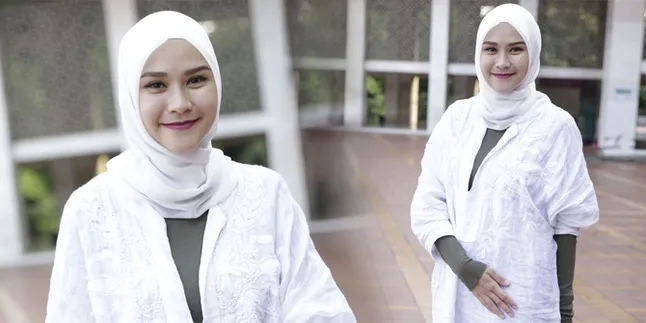 Zaskia Adya Mecca Ingin Anaknya Jadi Penghafal Alquran Zaskia Adya Mecca Ingin Anaknya Jadi Penghafal Alquran