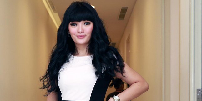 Zaskia Gotik Tak Merasa Minder Berbagi Panggung Dengan Bebe Rexha