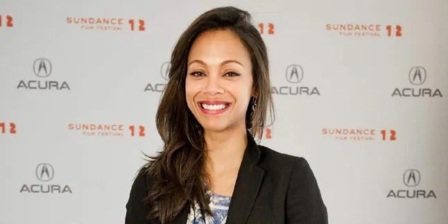 Zoe Saldana - Marco Pergeo Sudah Menikah Diam-Diam?