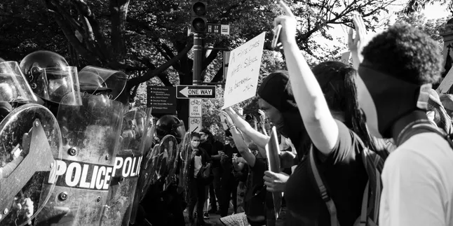 Zones in Demonstrations and Their Meanings, from Risk Areas to Safe Zones