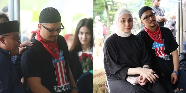 11 Potret Ferry Maryadi Ungkap Kenangan Bersama Mendiang Ibunda, Mengaku Tak Pernah Dimarahi - Beri Dukungan Sejak Kecil