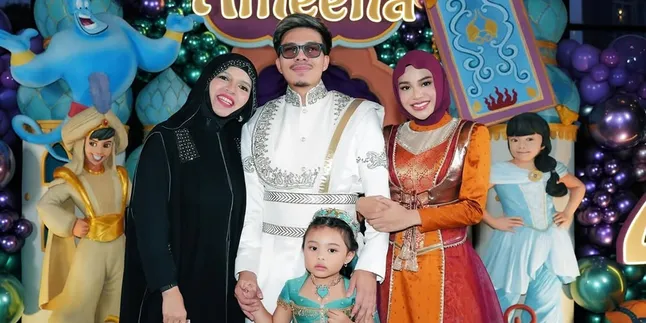 7 Potret Geni Faruk di Ultah Ameena, Tampil Kompak Bareng Aurel dan Atta