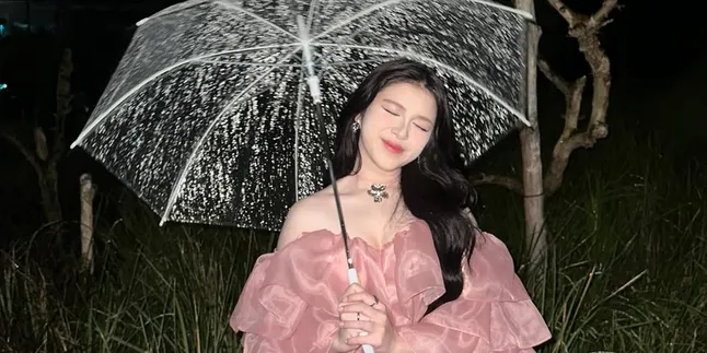 7 Potret Tiara Andini Syuting Video Klip Terbaru, Kagum dengan Keindahan Singapura