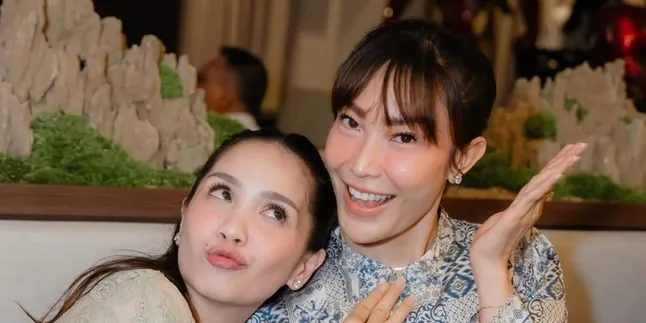 Ayu Dewi Belum Sempat Nyalon, Dibantu Nagita Slavina Dandan saat Open House
