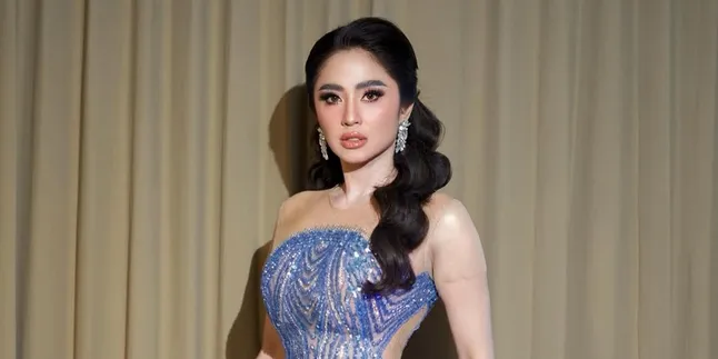 Dewi Perssik Tanggapi Kabar yang Menyebutnya Berseteru dengan Irish Bella