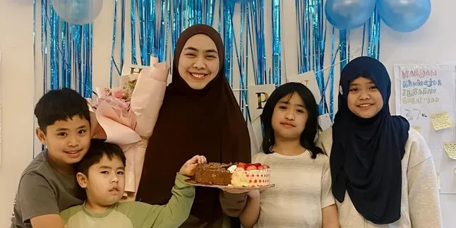 Oki Setiana Dewi Ulang Tahun ke-37, Empat Anak Beri Ucapan Cinta