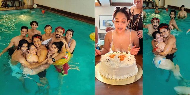 Portrait Of Bikini Party Th Birthday Ira Khan Aamir Khan And Former Wife Having Fun Together