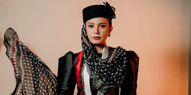 Potret Rossa Cantik dalam Busana Bernuansa Palestina, Bawakan Lagu 'Heal The World'