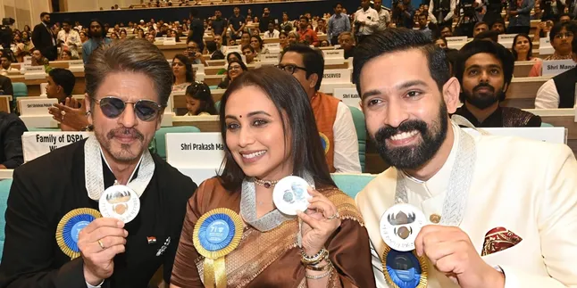 Potret Shah Rukh Khan dan Rani Mukherjee Terima National Film Awards 2025, Bikin Nostalgia