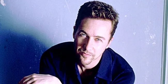 Edward Norton Akan Tetap Perankan Hulk?