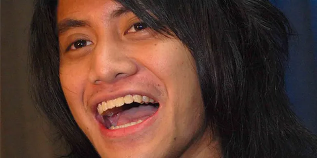Kevin Aprilio, Janji Selesaikan Kuliah Sebelum Umur 30 Tahun