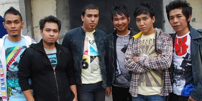Bintang Band Dukung Anang Lewat 'Sendiri Bukan Kiamat'