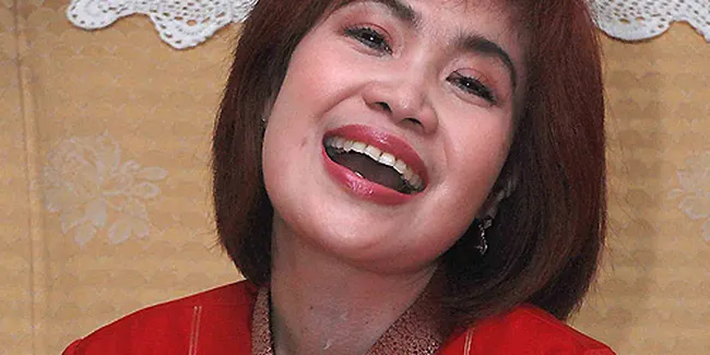 Cerai, Ismi Azis Berkarir Lagi