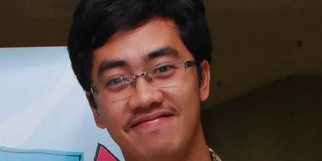 Berbagi Ilmu, Dennis Adishwara Jadi Pengajar