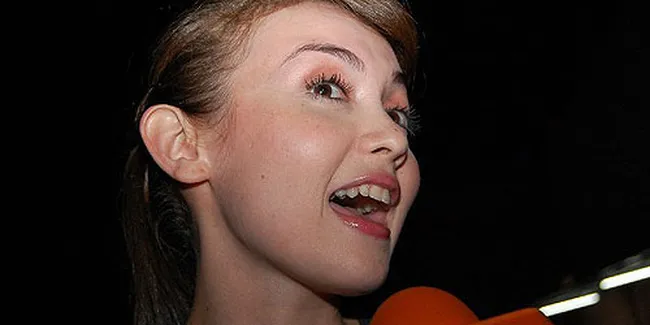 Jadi Presenter, Rianti Pura-Pura Pede