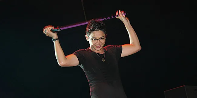 Ungu dan Gigi Meriahkan HUT Malang