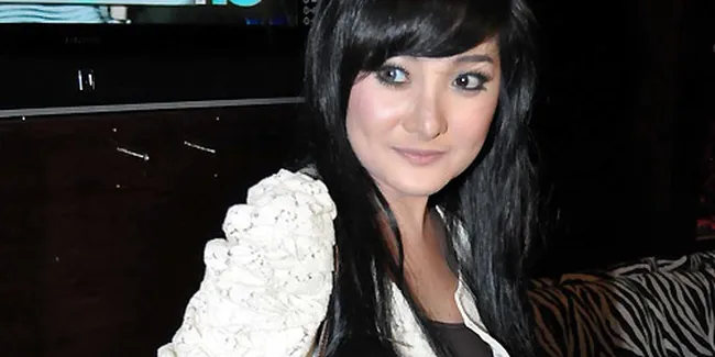 Kiki Amalia Pilih Nikah Sebelum Terjun ke Politik