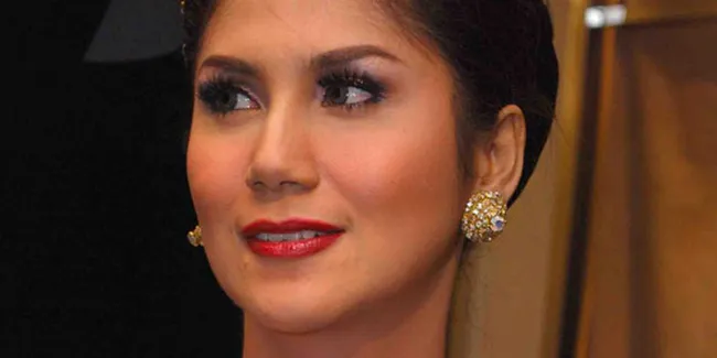 Marini Zumarnis Jadi Panitia Konser di Melbourne