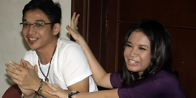 Pasha: Rossa Sudah Kayak Istri Bersamanya Ungu