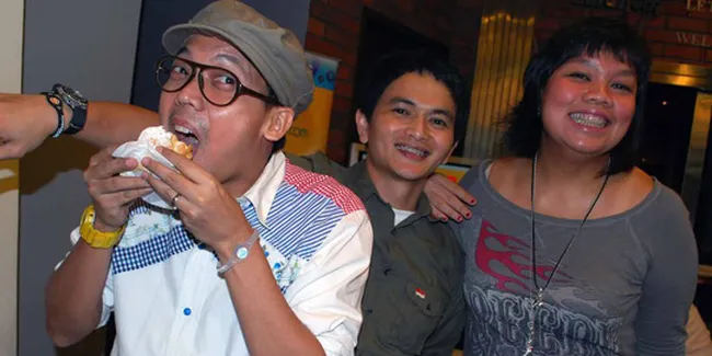 Project Pop Main Film Perang