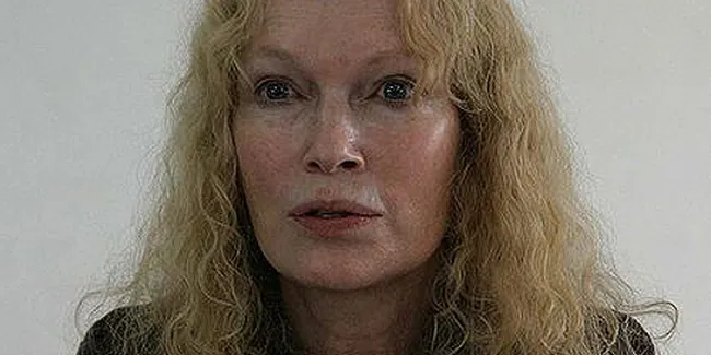 Mia Farrow Berikan Kesaksian Soal Mantan Presiden Liberia