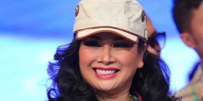 Anak-Anak Titi Dj Pilih 'Gadget' Daripada Baju Baru