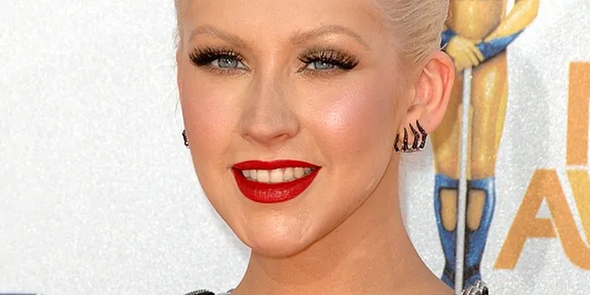 Christina Aguilera Memang Punya Bakat Akting