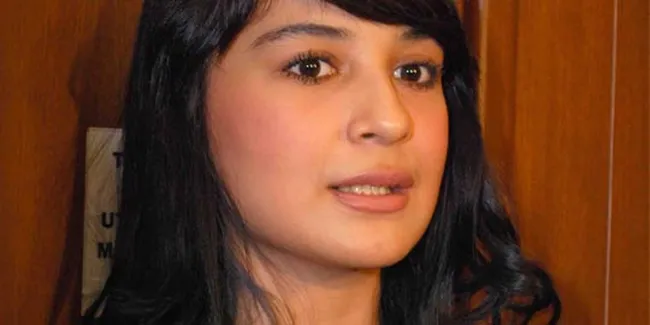 Dinda - Shireen: Dedikasi Almarhum 'Oma' Luar Biasa