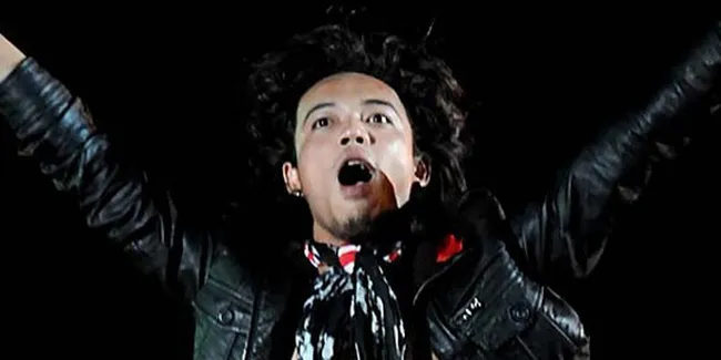 Zian Zigaz Terikat Kontrak Sampai Mati