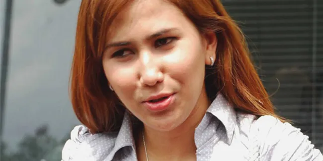 Giliran Dewi Cinta Laporkan Adjie Notonegoro