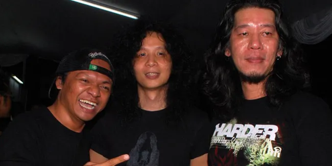Iron Maiden 'Satukan' Musisi Rock Indonesia