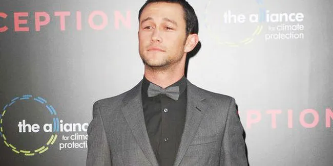Joseph Gordon-Levitt Gabung Jadi Musuh 'BATMAN'