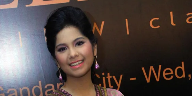 Annisa Pohan Sering Berpergian, Suami Tak Komplain