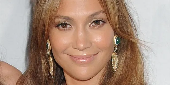 Jennifer Lopez Terjebak di Zaman Es