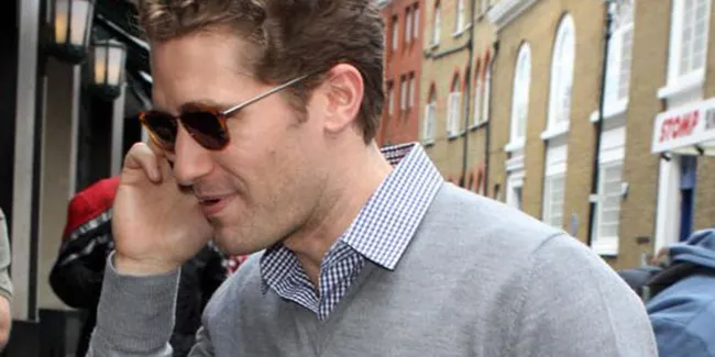 Matthew Morisson 'GLEE' Resmi Duet Bareng Sting