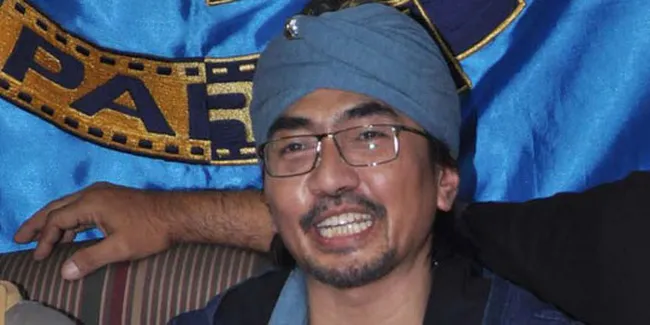 Aa Gatot: Deddy Mizwar Itu Tegak Lurus ke Atas