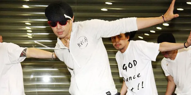 Vanness Wu Merilis MV 'Love, Faith, Live'