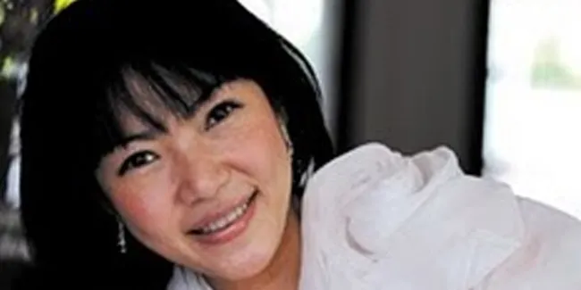 LANGIT BIRU Isi Kekosongan Film Musikal