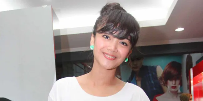 Sheza Idris, Ke Salon Bukan Suatu Keharusan