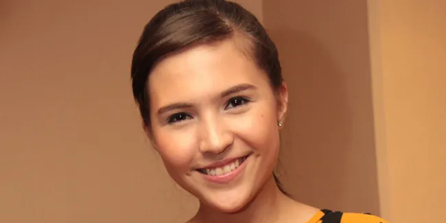 Olivia Jensen: Enakan Gak Pacaran