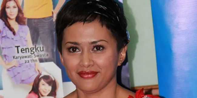 Adik Sarah Sechan Tak Peduli Perceraian Sang Kakak